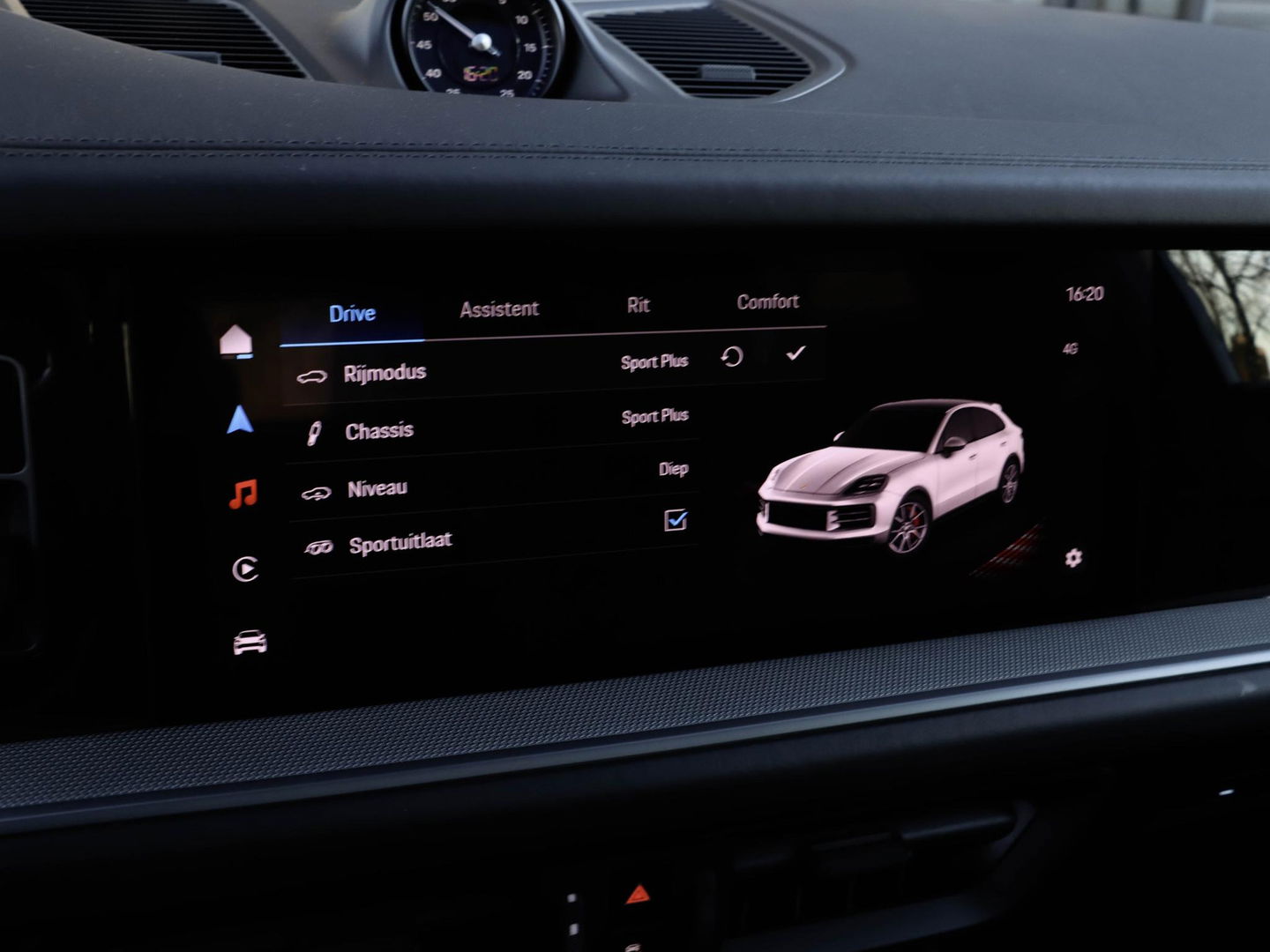 Porsche Cayenne Coupé S e-Hybrid 520PK | Achterasbesturing | Pano | Softclose | SportChronoPlus