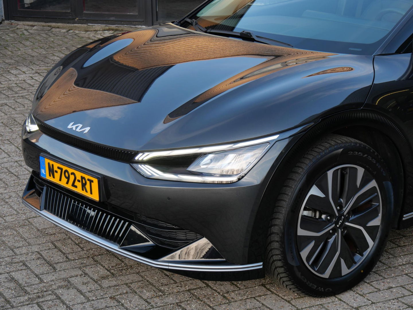 Kia Ev6 PLUS 77.4kWh/ LEER/ ELEKT. KLEP/ MERIDIAN AUDIO/ SOH 99%