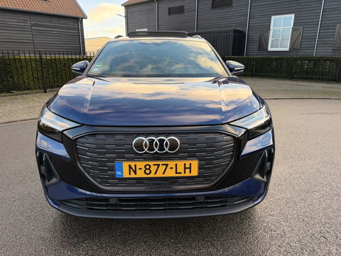 Audi Q4 e-tron 40 Launch edition S Competition 77 kWh 2X S-LINE PANO l MATRIX l CAMERA l ADAPT.CRUISE l ORG.NL l DEALER OND