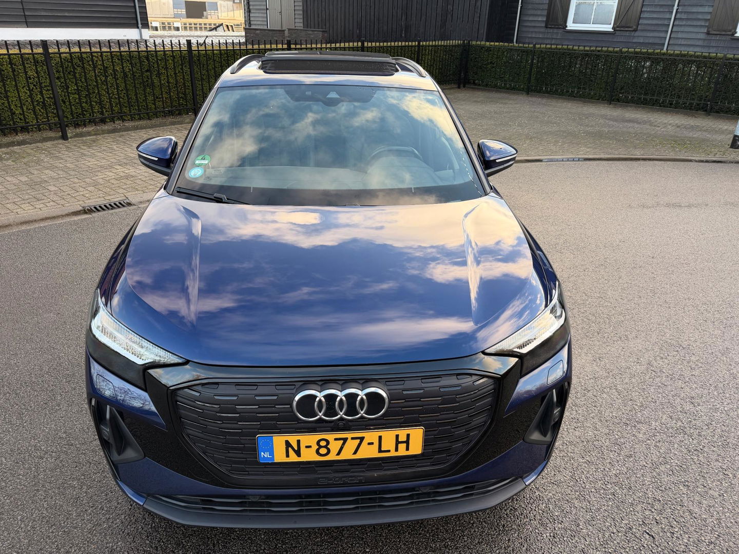 Audi Q4 e-tron 40 Launch edition S Competition 77 kWh 2X S-LINE PANO l MATRIX l CAMERA l ADAPT.CRUISE l ORG.NL l DEALER OND
