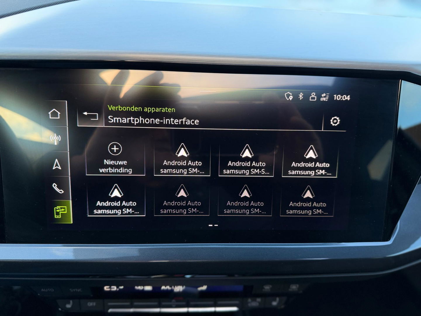 Audi Q4 e-tron 40 Launch edition S Competition 77 kWh 2X S-LINE PANO l MATRIX l CAMERA l ADAPT.CRUISE l ORG.NL l DEALER OND