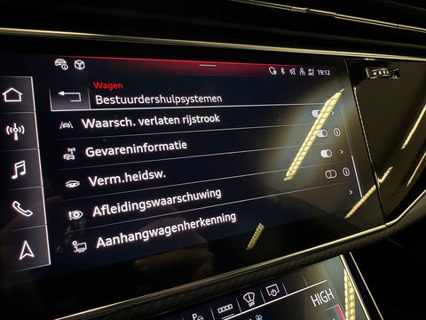 Audi Q8 60 TFSI e quattro S Competition Pano|HuD|RS Seat|BTW