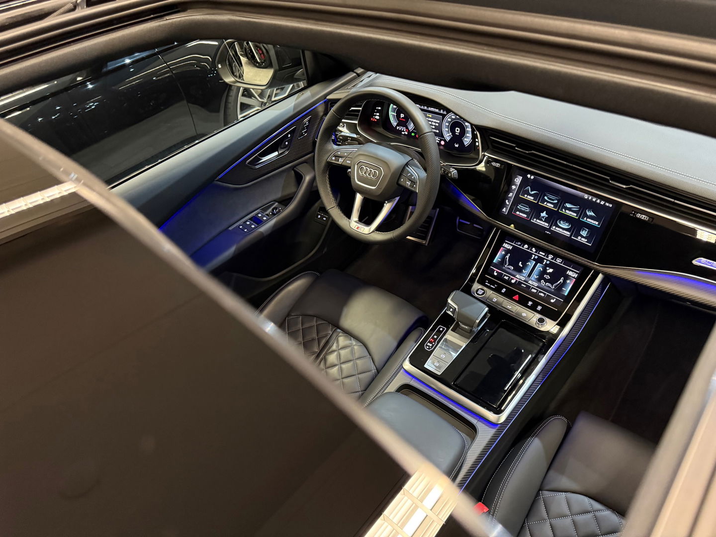 Audi Q8 60 TFSI e quattro S Competition Pano|HuD|RS Seat|BTW