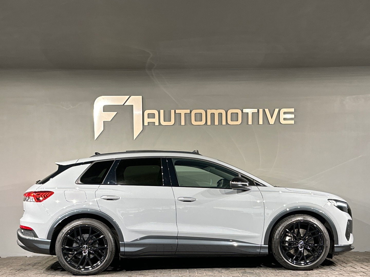 Audi Q4 e-tron 45 quattro S Edition 82 kWh Pano|SONOS|Trekhaak