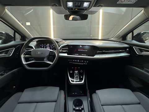 Audi Q4 e-tron 45 quattro S Edition 82 kWh Pano|SONOS|Trekhaak