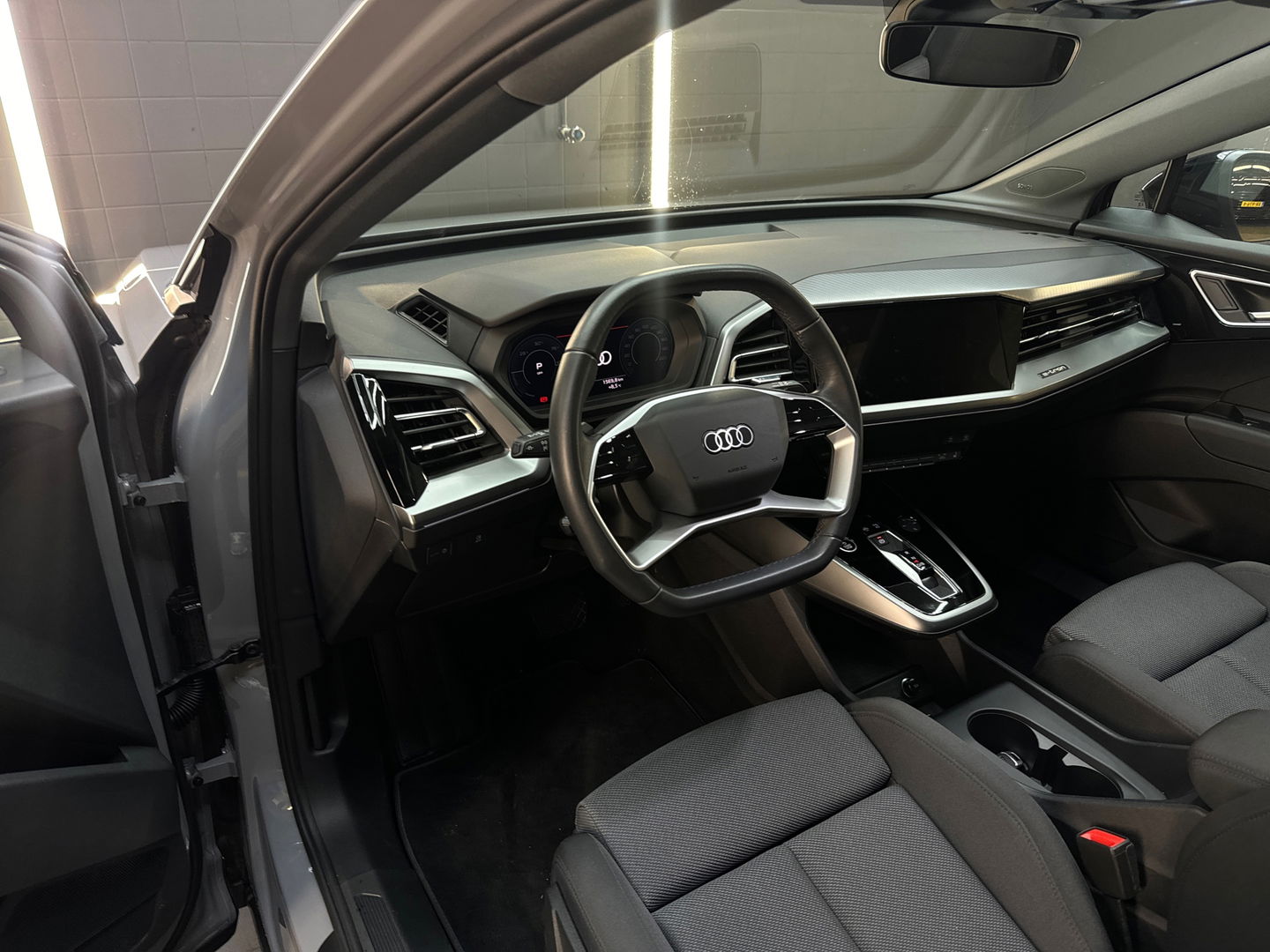 Audi Q4 e-tron 45 quattro S Edition 82 kWh Pano|SONOS|Trekhaak