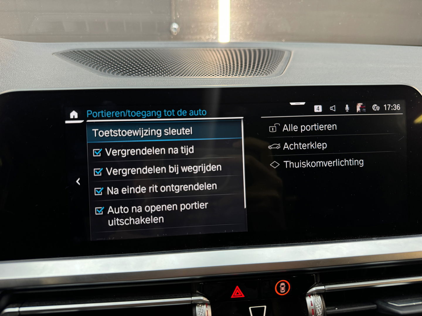 BMW 3-serie 330e High Executive M Sport Maxton|Sfeer|Night