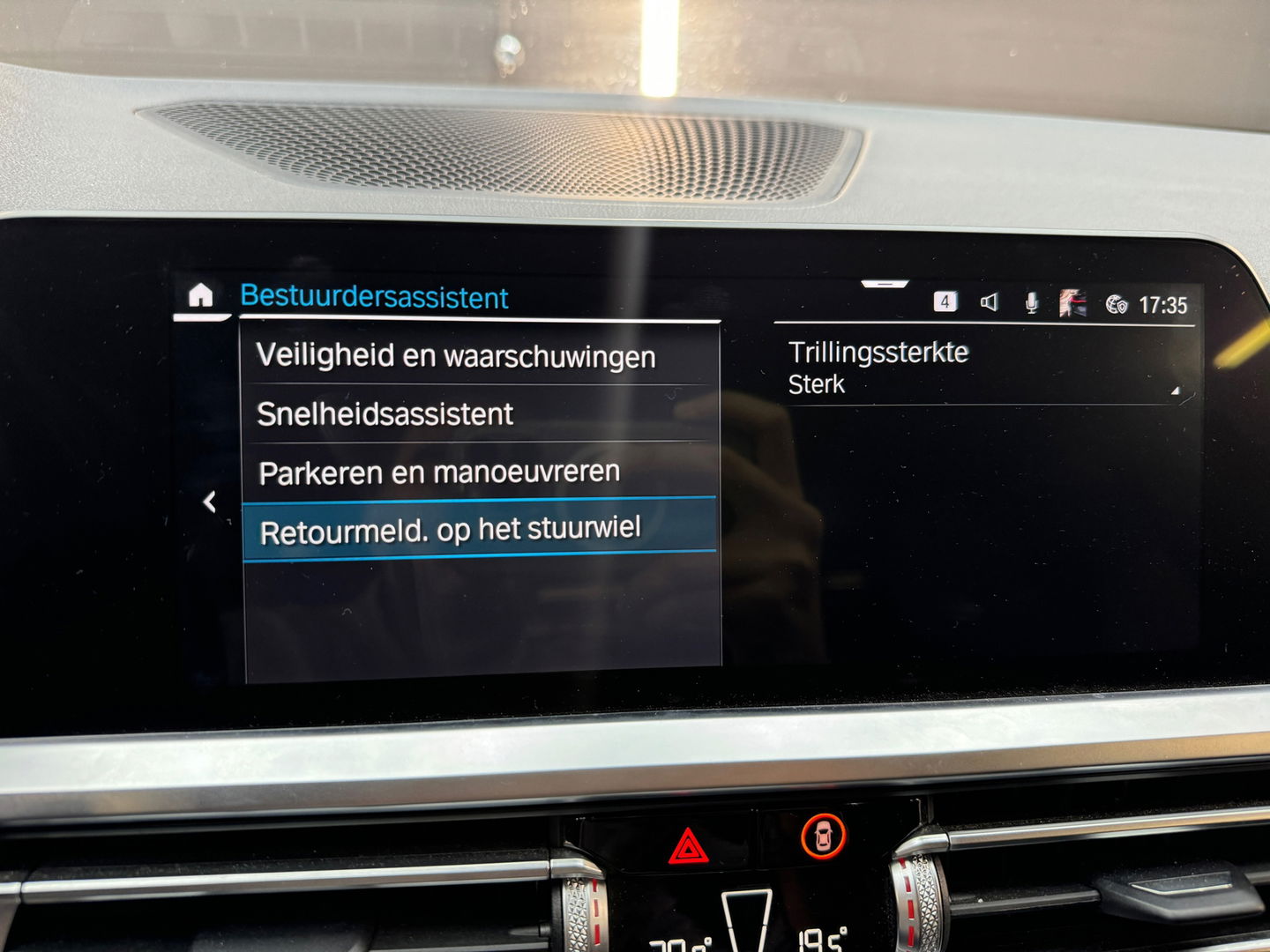 BMW 3-serie 330e High Executive M Sport Maxton|Sfeer|Night