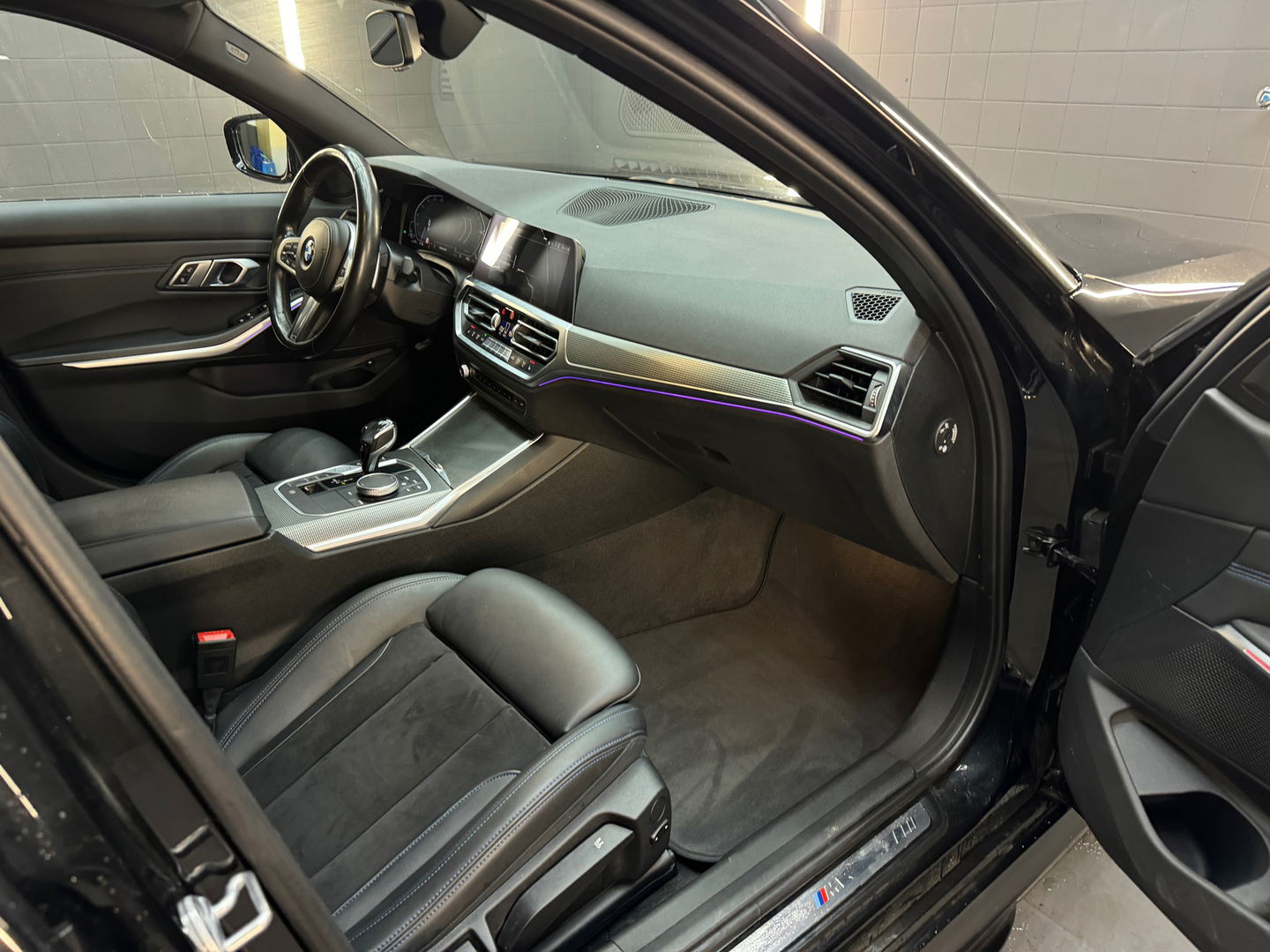 BMW 3-serie 330e High Executive M Sport Maxton|Sfeer|Night