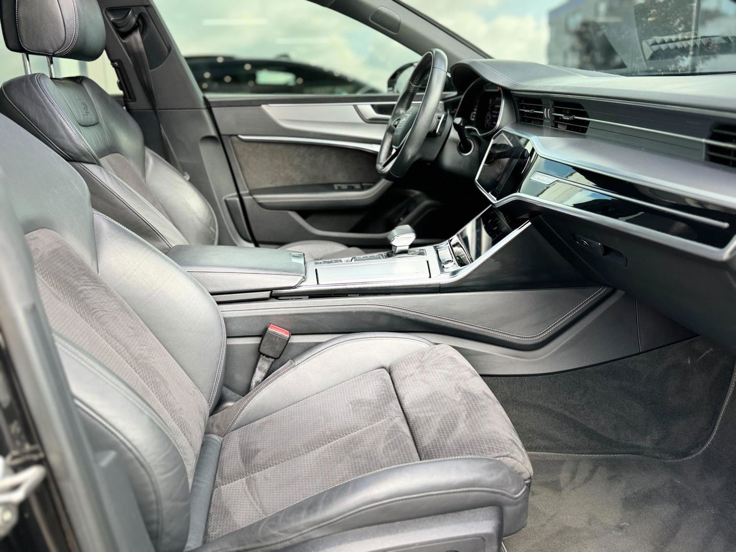 Audi A7 SPORTBACK 55 TFSI quattro 4 WIEL Sturing HeadUp Pano VOL!!