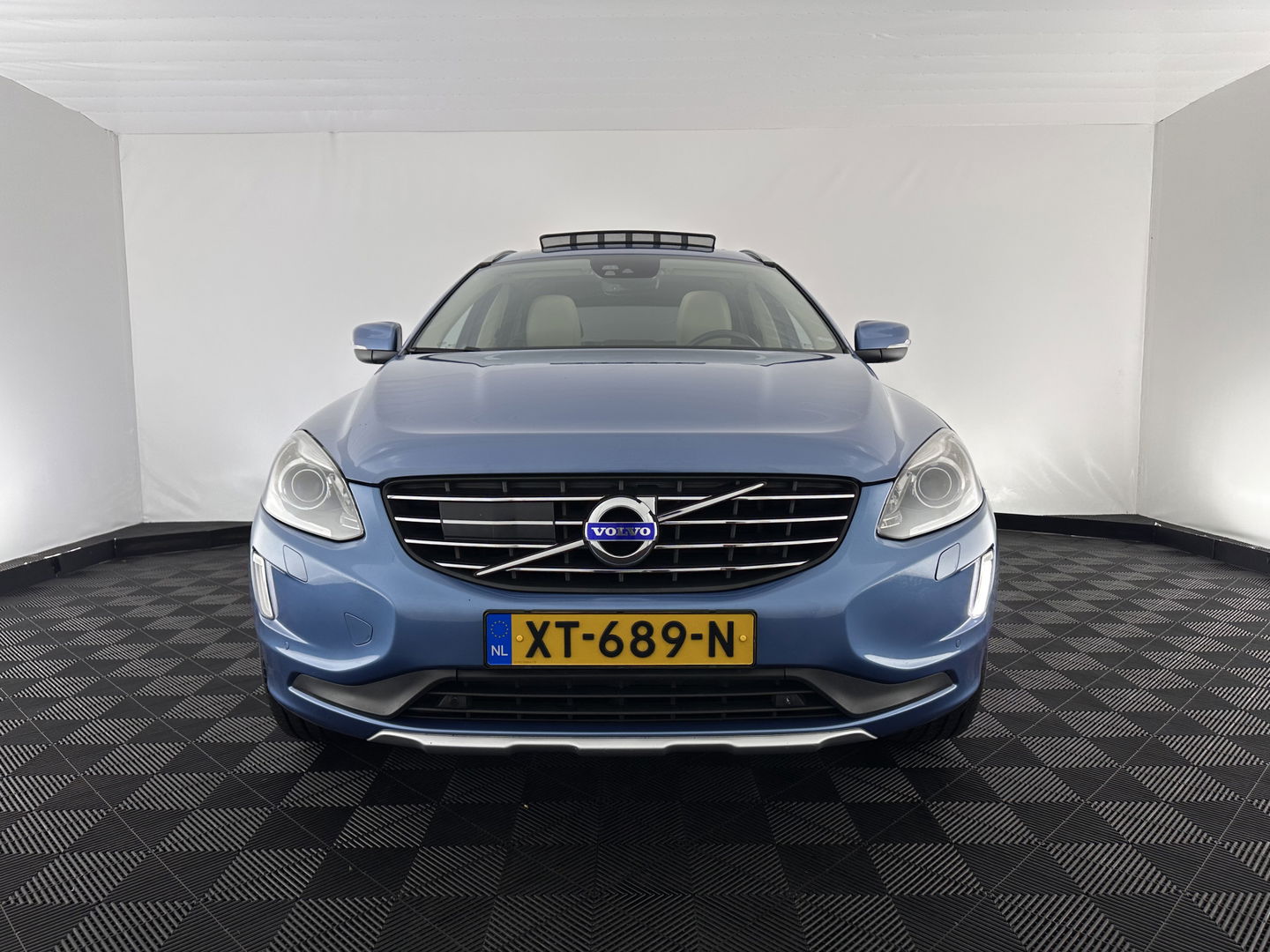Volvo XC60 2.0 D4 FWD Ocean Race Aut. *PANO | LUXURY-LEATHER | ADAPTIVE-CRUISE | XENON | BLIND-SPOT | HARMAN/KARDON | MEMORY-PACK | HEATED-COMFORTSEATS | CAMERA | NAVI-FULLMAP | PRIVACY-GLASS | KEYLESS | TOWBAR | 18''ALU*