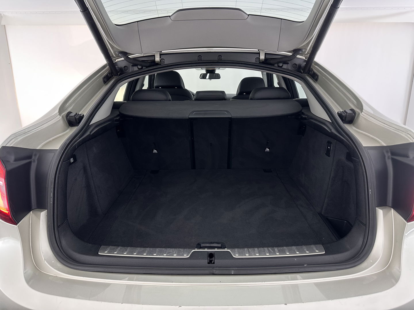 BMW X6 xDrive30d Aut. *LEATHER | XENON | MEMORY-PACK | BLIND-SPOT | CAMERA | HIFI-SOUND | NAVI-FULLMAP | HEATED-COMFORTSEATS | ECC | PDC | CRUISE | 19''ALU*