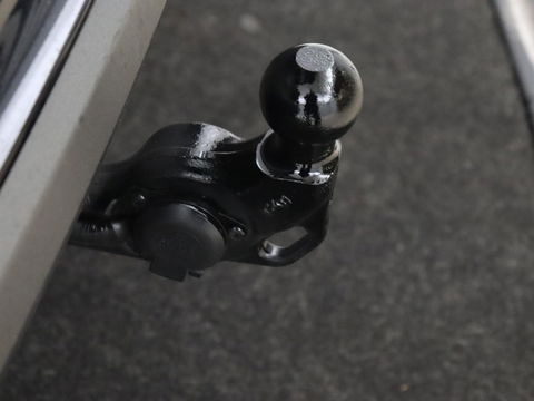 SEAT Ateca 1.5 TSI FR Intens | Trekhaak | 360 Camera | Beats Pack | 19'' | Carplay | Full LED | Keyless | Navigatie | Virtual Cockpit | Parkeerhulp | Bluetooth | Sfeerverlichting