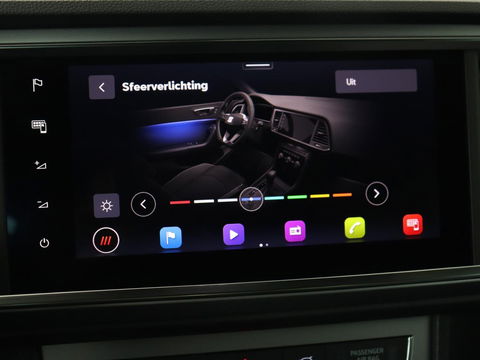 SEAT Ateca 1.5 TSI FR Intens | Trekhaak | 360 Camera | Beats Pack | 19'' | Carplay | Full LED | Keyless | Navigatie | Virtual Cockpit | Parkeerhulp | Bluetooth | Sfeerverlichting