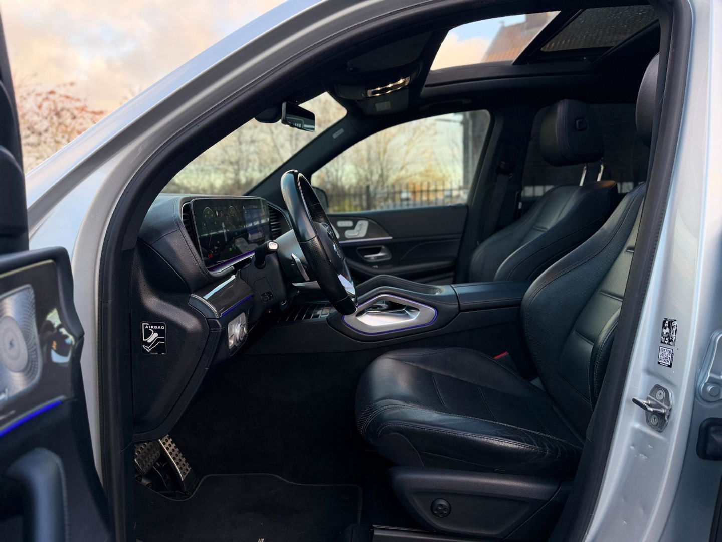 Mercedes-Benz GLE 350 e 4MATIC Premium Plus AMG NIGHT PANORAMA BURMESTER 360 DISTRONIC TREKHAAK