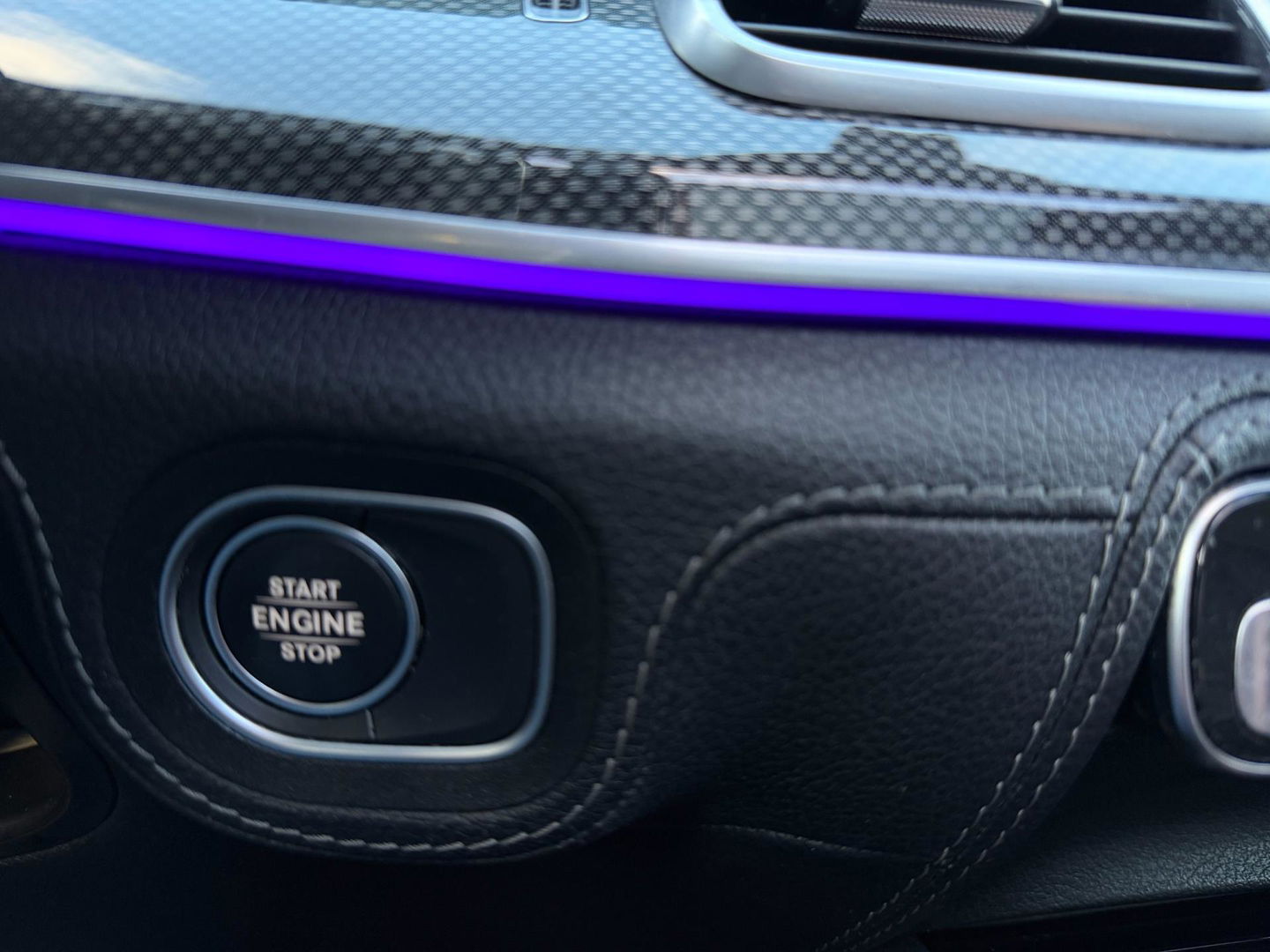 Mercedes-Benz GLE 350 e 4MATIC Premium Plus AMG NIGHT PANORAMA BURMESTER 360 DISTRONIC TREKHAAK