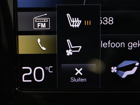 Volvo XC60 2.0 T8 TwinEngine AWD Inscription | Panoramadak | Stoelventilatie | 360 Camera | Leder | Harman/Kardon | Adaptive cruise | Navigatie