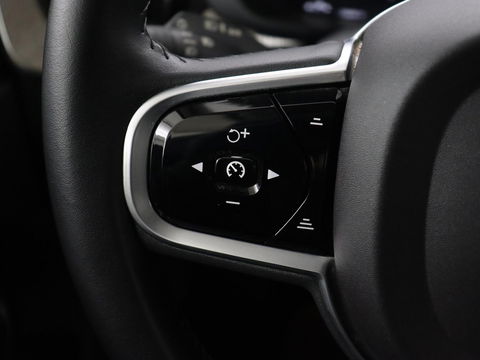 Volvo XC60 2.0 T8 TwinEngine AWD Inscription | Panoramadak | Stoelventilatie | 360 Camera | Leder | Harman/Kardon | Adaptive cruise | Navigatie