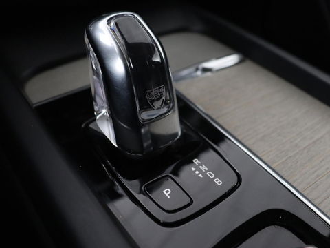 Volvo XC60 2.0 T8 TwinEngine AWD Inscription | Panoramadak | Stoelventilatie | 360 Camera | Leder | Harman/Kardon | Adaptive cruise | Navigatie