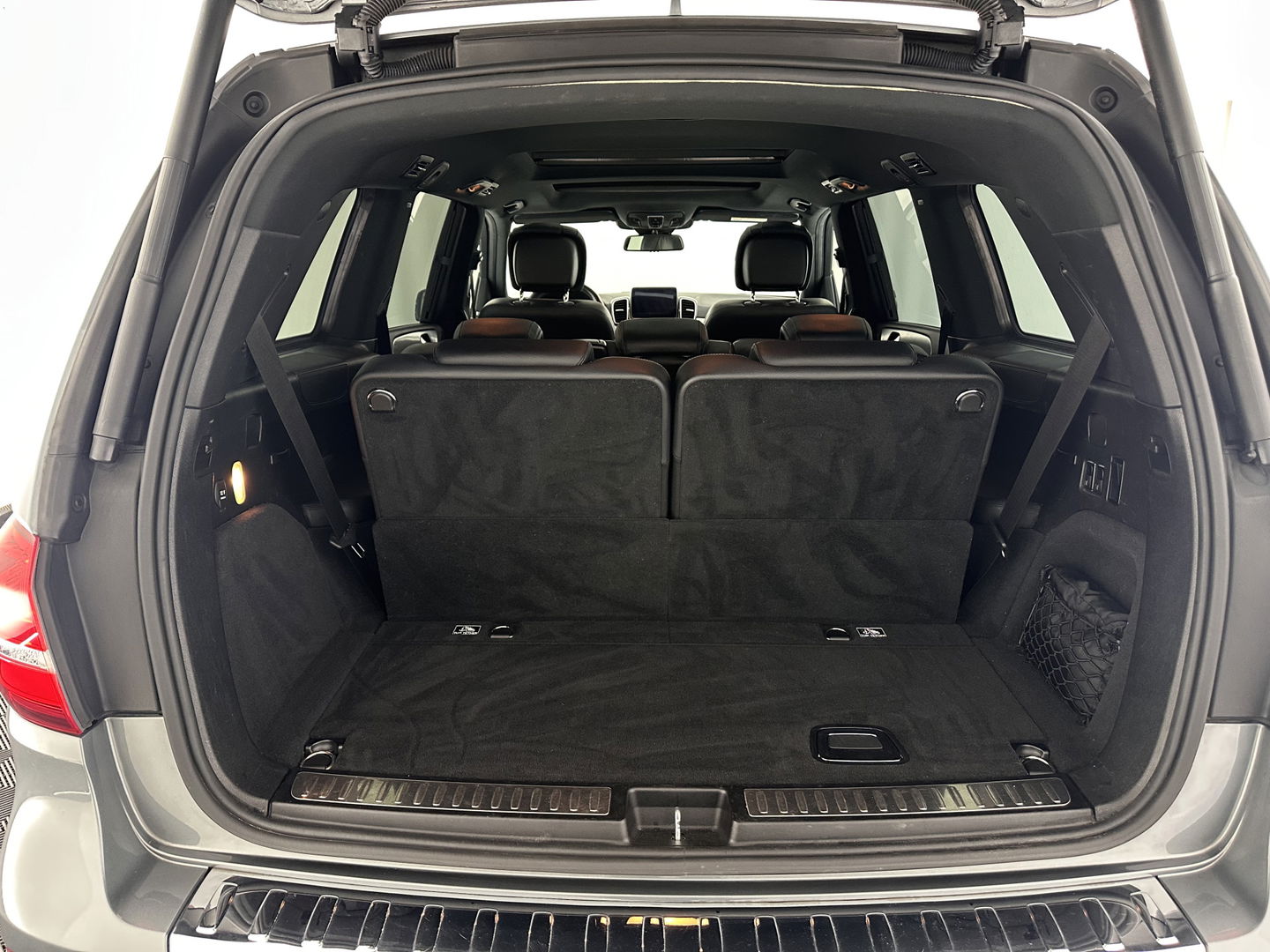 Mercedes-Benz GLS 350 d 4MATIC *PANO | LUXURY-LEATHER | FULL-LED | DISTRONIC | BLIND-SPOT | MEMORY-PACK | HARMAN/KARDON | TOP-VIEW | KEYLESS | SHIFT-PADDLES | PRIVACY-GLASS | TOWBAR | 19''ALU*