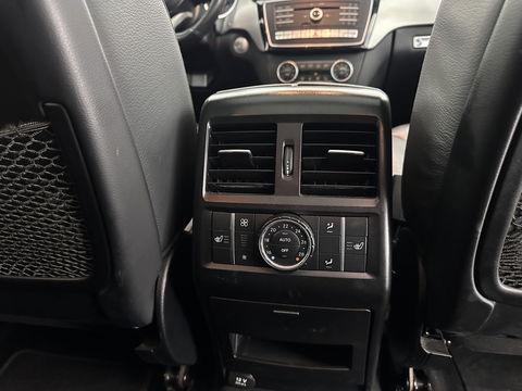 Mercedes-Benz GLS 350 d 4MATIC *PANO | LUXURY-LEATHER | FULL-LED | DISTRONIC | BLIND-SPOT | MEMORY-PACK | HARMAN/KARDON | TOP-VIEW | KEYLESS | SHIFT-PADDLES | PRIVACY-GLASS | TOWBAR | 19''ALU*