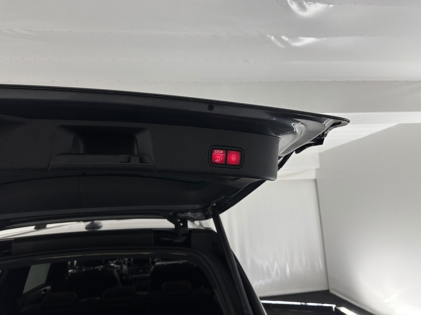 Mercedes-Benz GLS 350 d 4MATIC *PANO | LUXURY-LEATHER | FULL-LED | DISTRONIC | BLIND-SPOT | MEMORY-PACK | HARMAN/KARDON | TOP-VIEW | KEYLESS | SHIFT-PADDLES | PRIVACY-GLASS | TOWBAR | 19''ALU*