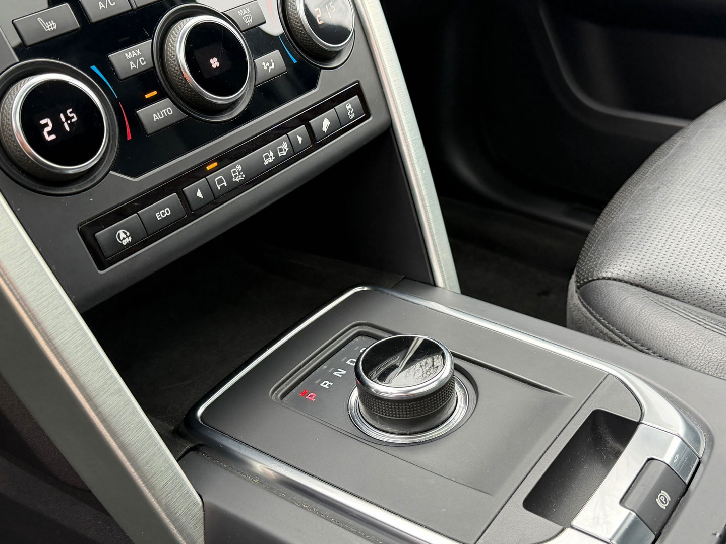 Land Rover Discovery Sport 2.0 TD4 Urban Series SE Dynamic|Grijs kenteken