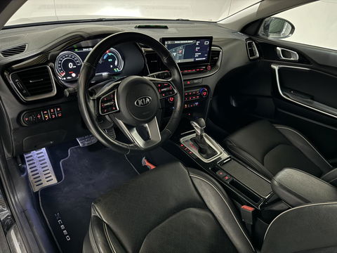Kia XCeed 1.6 GDi PHEV ExecutiveLine Pano Leer ACC Camera Trekh. NAP