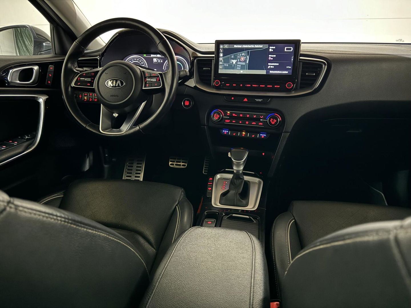 Kia XCeed 1.6 GDi PHEV ExecutiveLine Pano Leer ACC Camera Trekh. NAP