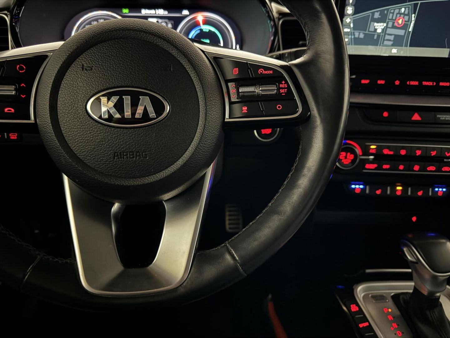 Kia XCeed 1.6 GDi PHEV ExecutiveLine Pano Leer ACC Camera Trekh. NAP