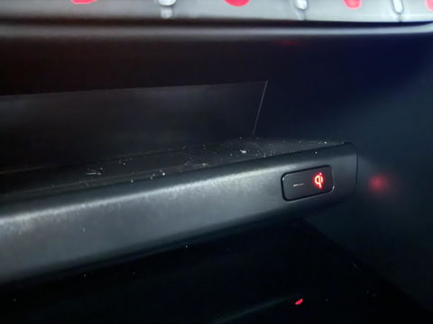 Kia XCeed 1.6 GDi PHEV ExecutiveLine Pano Leer ACC Camera Trekh. NAP