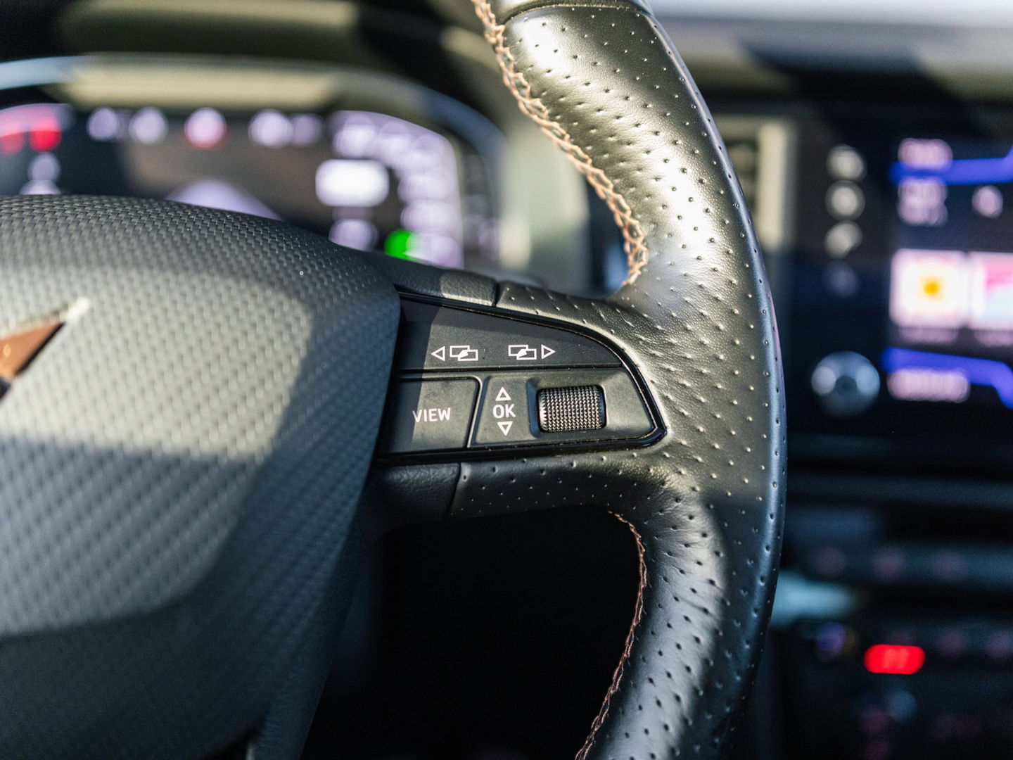 CUPRA Ateca 2.0 TSI 4DRIVE PANO BREMBO BEATS TREKHAAK KEYLESS