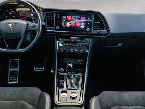 CUPRA Ateca 2.0 TSI 4DRIVE PANO BREMBO BEATS TREKHAAK KEYLESS