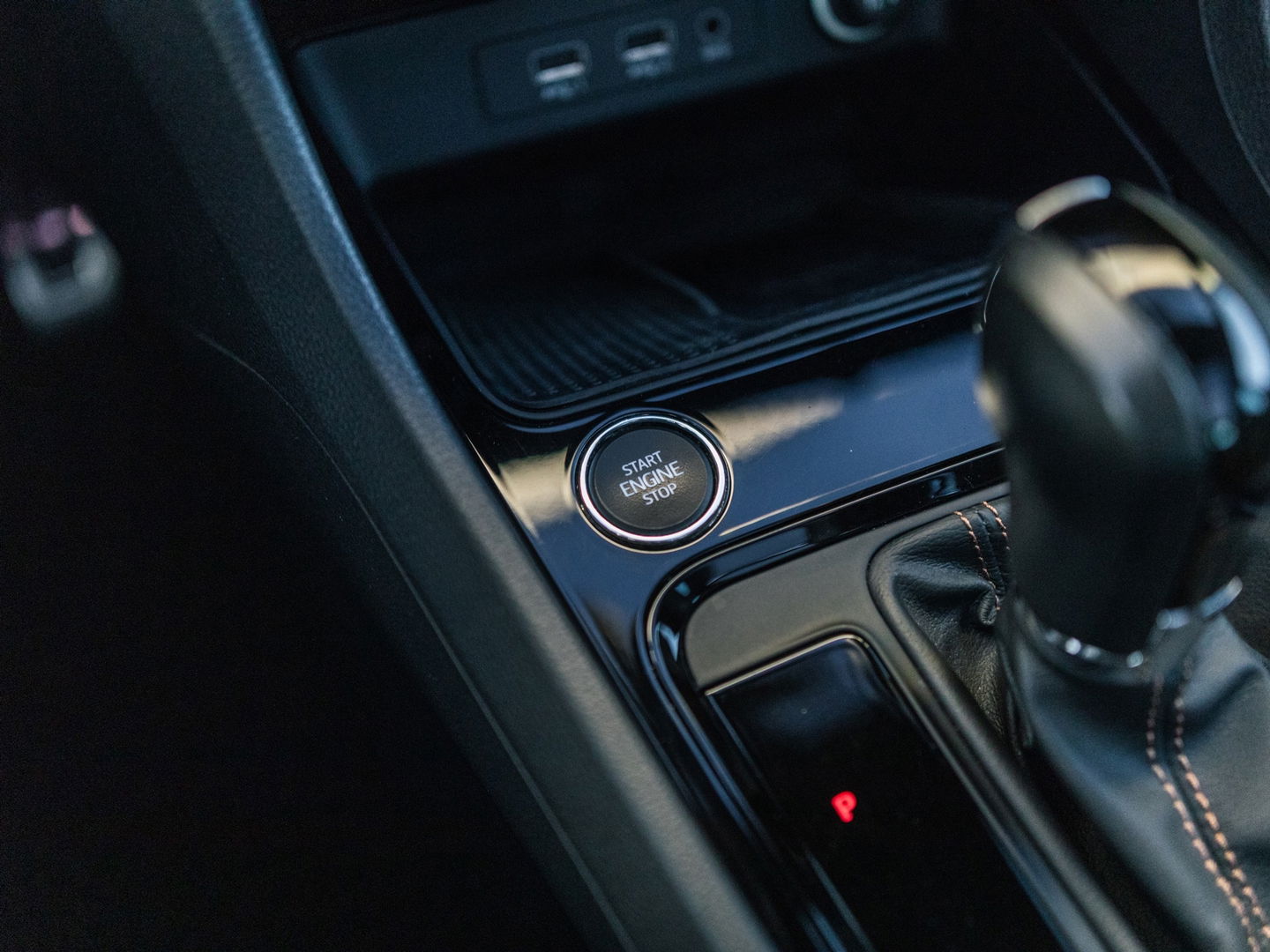 CUPRA Ateca 2.0 TSI 4DRIVE PANO BREMBO BEATS TREKHAAK KEYLESS