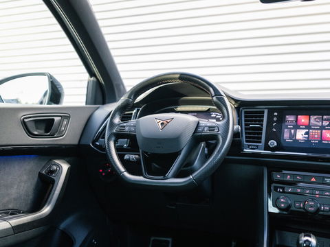 CUPRA Ateca 2.0 TSI 4DRIVE PANO BREMBO BEATS TREKHAAK KEYLESS