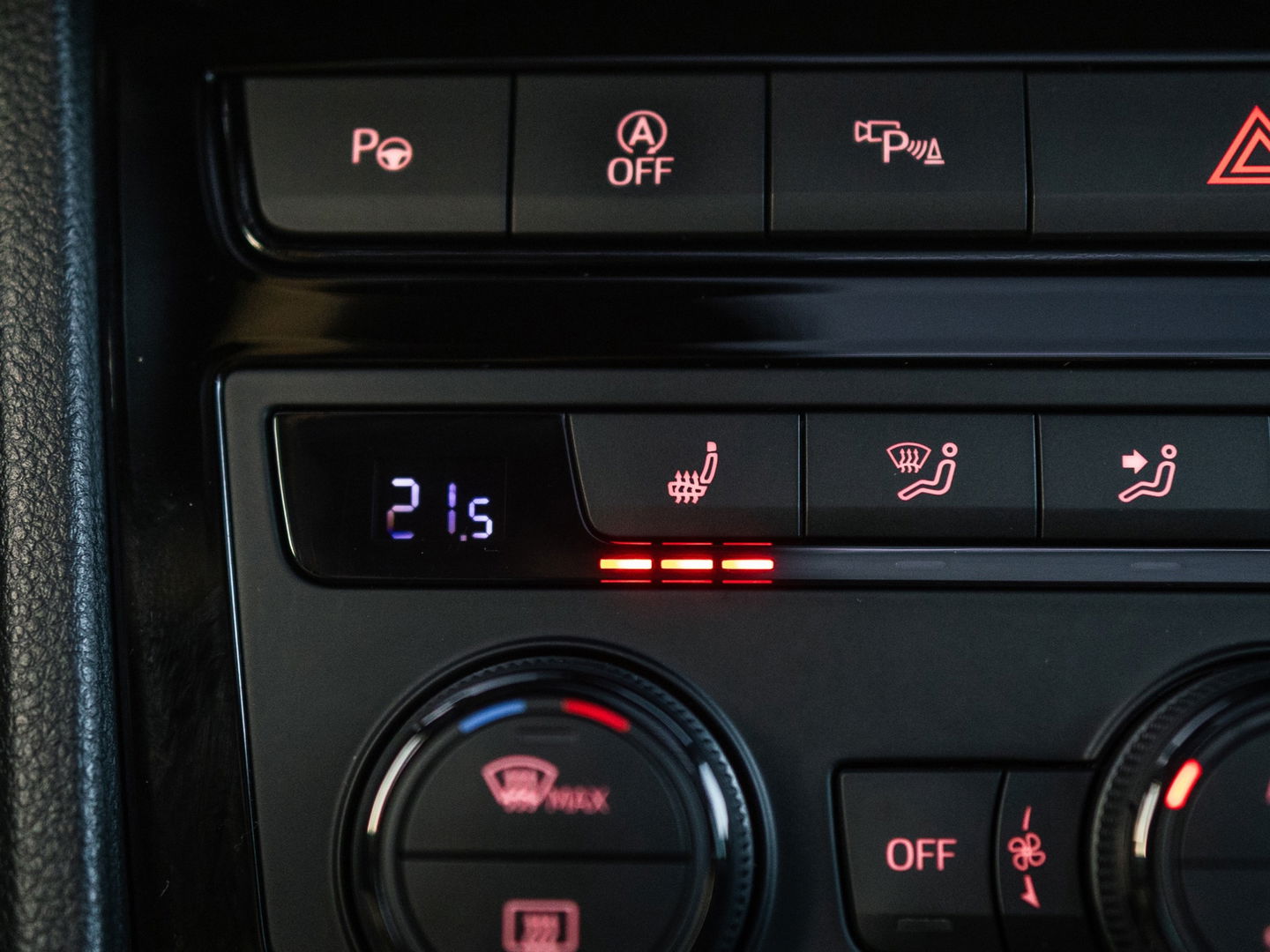 CUPRA Ateca 2.0 TSI 4DRIVE PANO BREMBO BEATS TREKHAAK KEYLESS