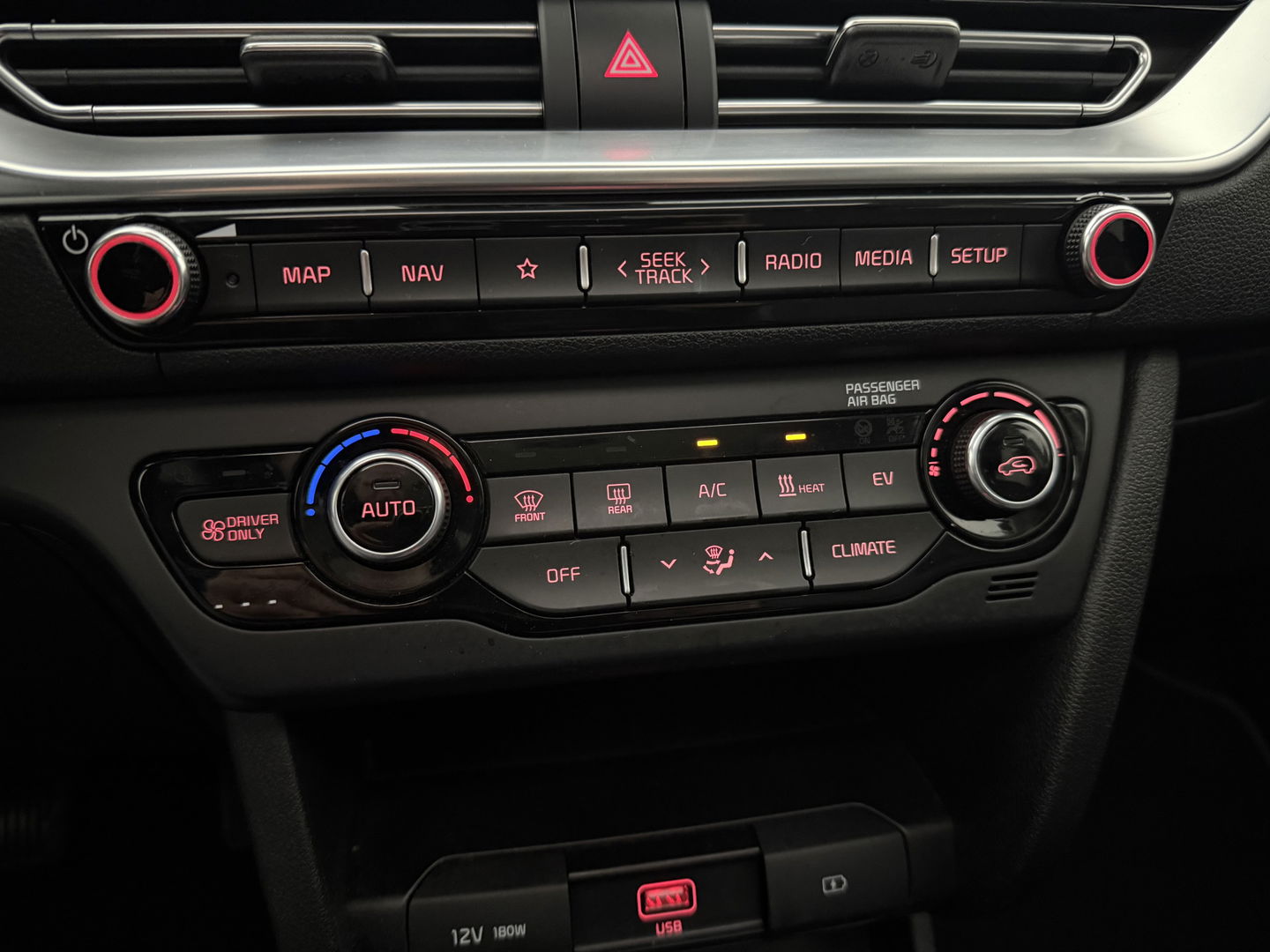 Kia Niro EV DynamicPlusLine 64 kWh | Snelladen | Pano | Camera | Adap. Cruise | Carplay | Stoel/Stuur verw. | Virtual