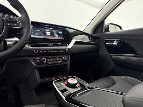 Kia Niro EV DynamicPlusLine 64 kWh | Snelladen | Pano | Camera | Adap. Cruise | Carplay | Stoel/Stuur verw. | Virtual