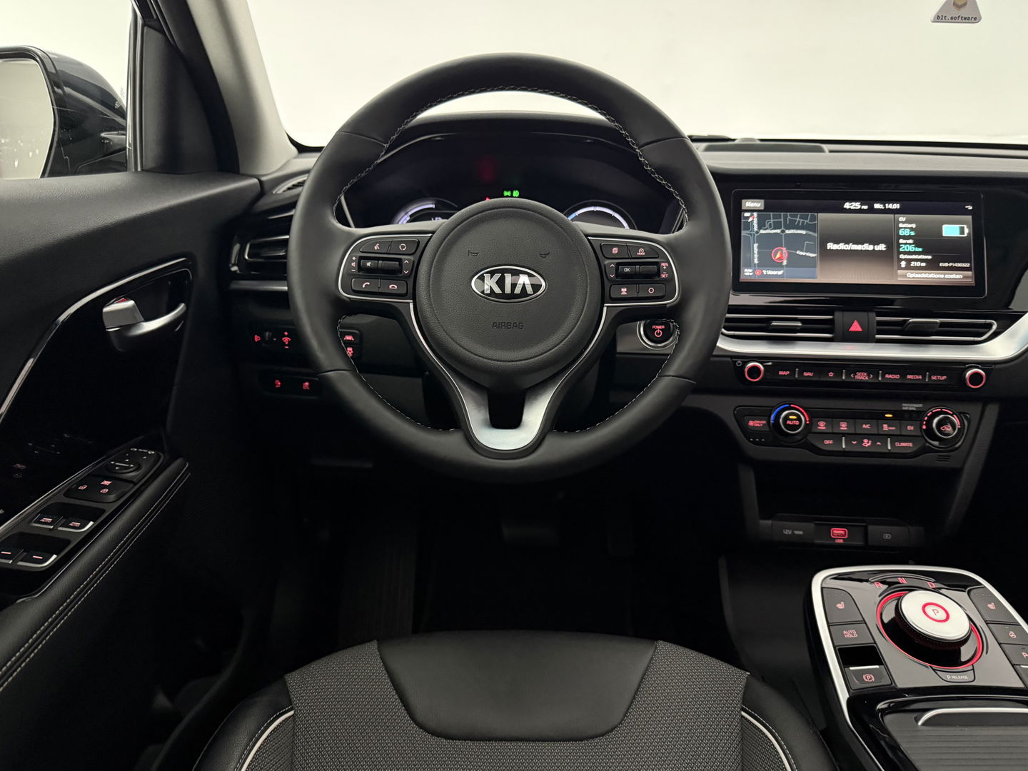 Kia Niro EV DynamicPlusLine 64 kWh | Snelladen | Pano | Camera | Adap. Cruise | Carplay | Stoel/Stuur verw. | Virtual