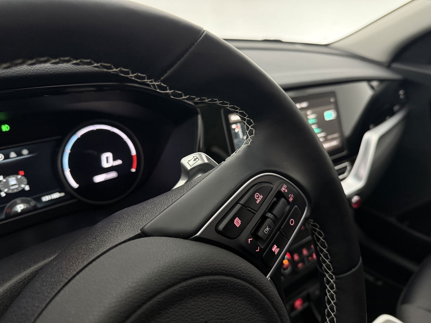 Kia Niro EV DynamicPlusLine 64 kWh | Snelladen | Pano | Camera | Adap. Cruise | Carplay | Stoel/Stuur verw. | Virtual