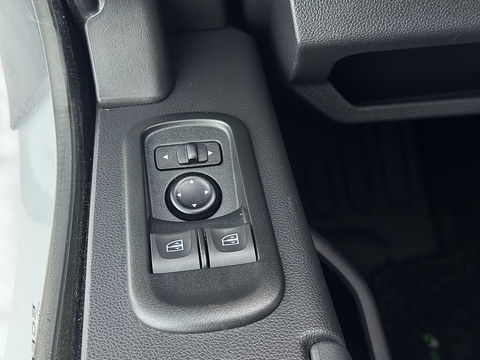 Renault Master T35 2.3 dCi 145 L4H2 EL Energy Comfort | Ex. BTW | Parkeersensoren | Bluetooth | Cruise Control | Airconditioning | USB |