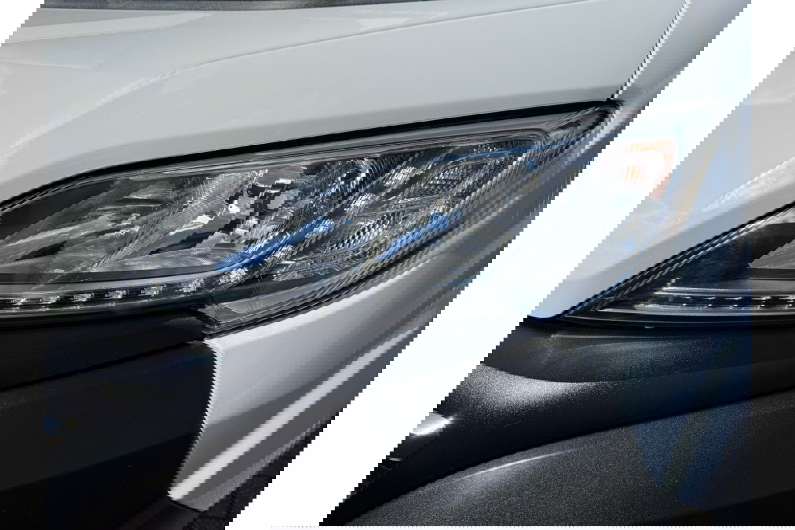 Opel Movano 2.2D L3H3 140PK 3.5T AIRCO NAVI PDC-CAMERA.