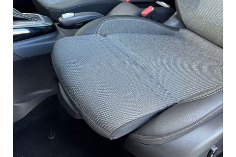 Opel Crossland 1.2 TURBO LEVEL 3 AUTOMAAT AIRCO NAVI PDC-CAMERA.