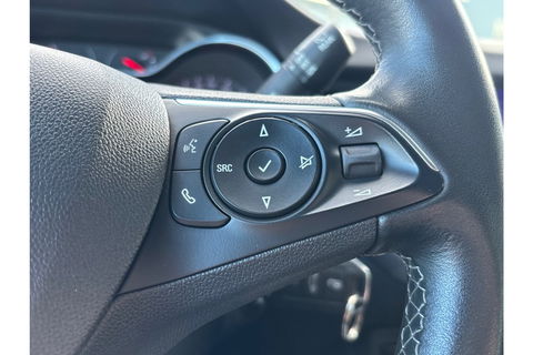 Opel Crossland 1.2 TURBO LEVEL 3 AUTOMAAT AIRCO NAVI PDC-CAMERA.