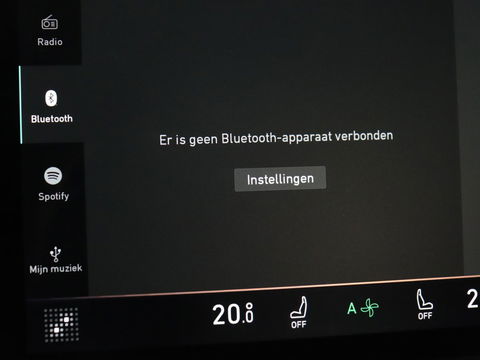 Lynk & Co 01 1.5 Plug In | Panoramadak | Infinity by Harman | Camera | Adaptive cruise | Stoelverwarming | Carplay | Memory | Full LED | PHEV