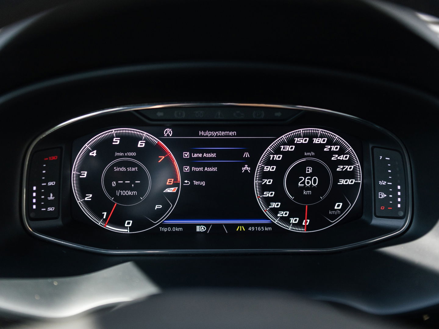 SEAT Leon ST 2.0 TSI 4DRIVE CUPRA R BLACKNESS GREY CARBON