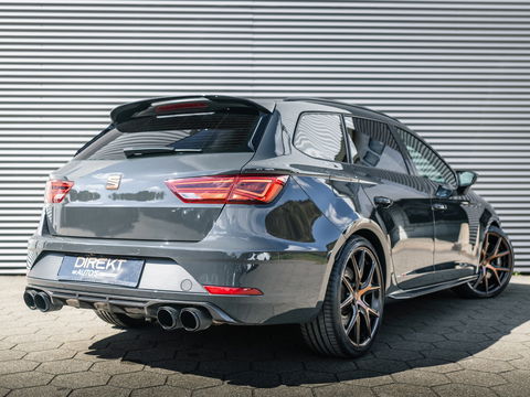 SEAT Leon ST 2.0 TSI 4DRIVE CUPRA R BLACKNESS GREY CARBON