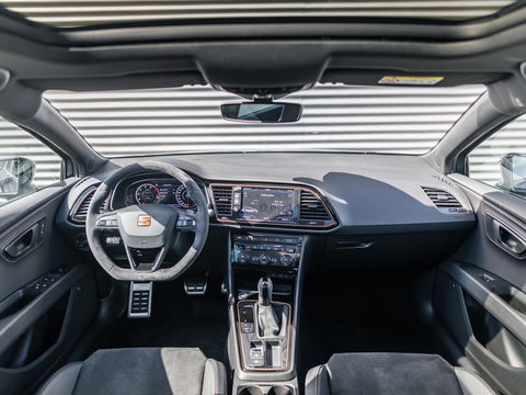 SEAT Leon ST 2.0 TSI 4DRIVE CUPRA R BLACKNESS GREY CARBON