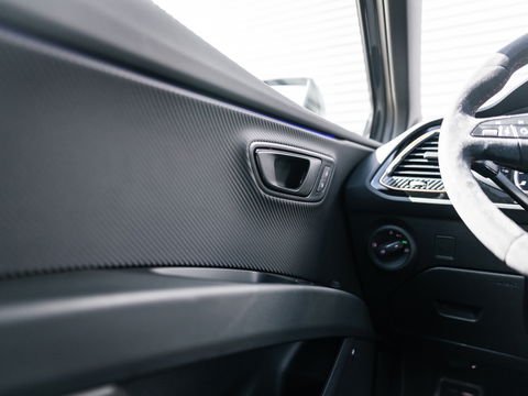 SEAT Leon ST 2.0 TSI 4DRIVE CUPRA R BLACKNESS GREY CARBON