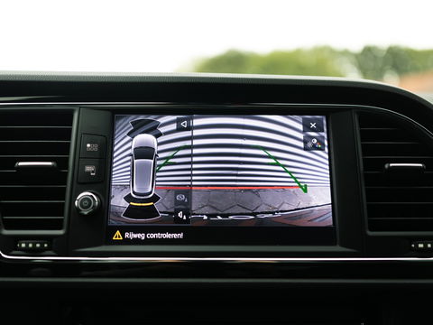 SEAT Leon ST 2.0 TSI CUPRA 4DRIVE CARBON EDITION PANO BREMBO